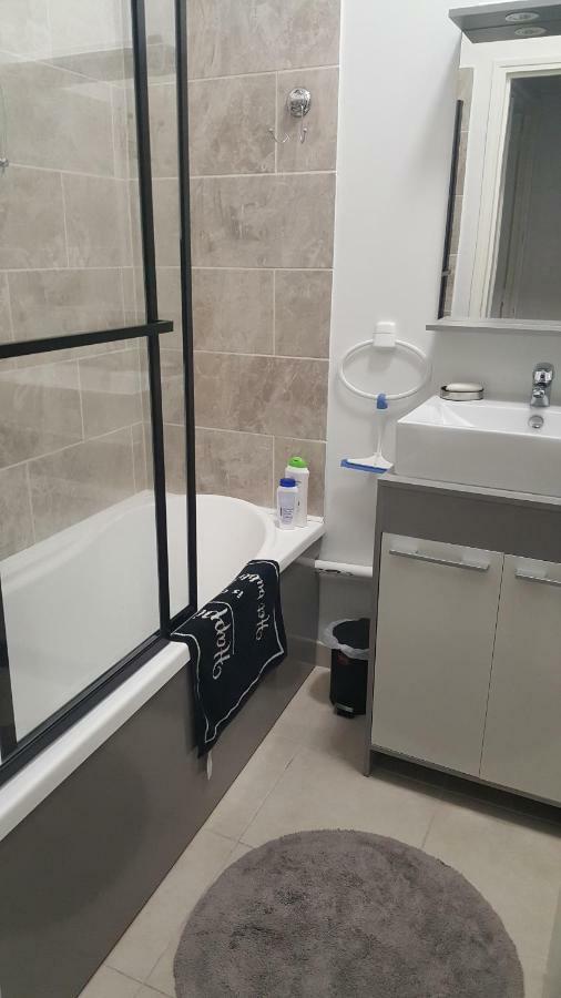 Апартаменты 77 Rue De France Фонтенбло Экстерьер фото